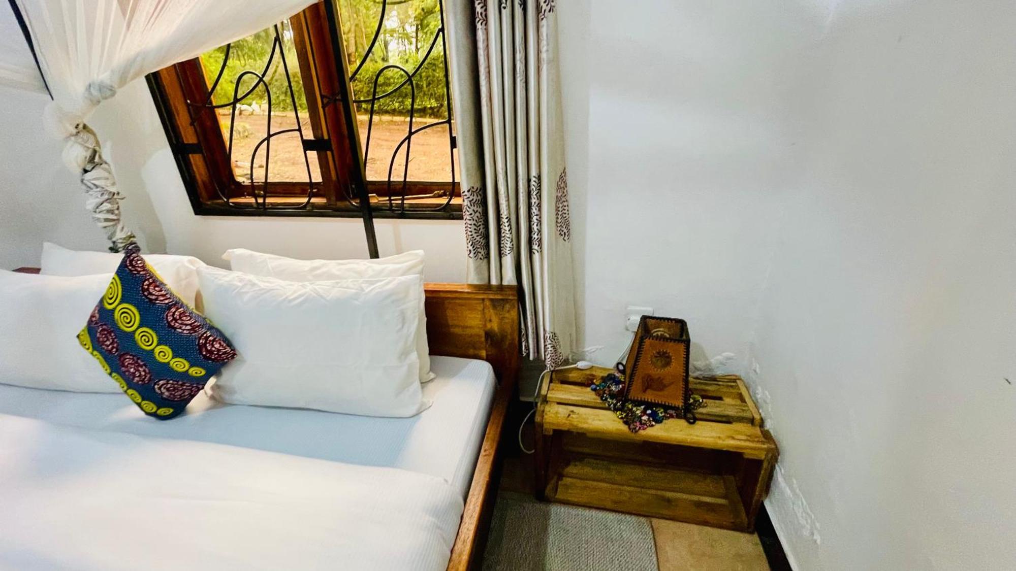 Sophie Homestay Moshi Exterior foto